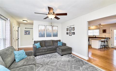 317 Whitehall Dr, Manchester, MO 63021 photo 2