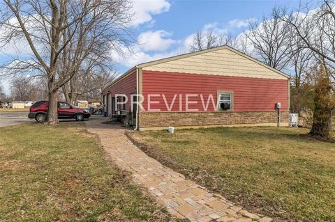 428 N Main St, O'fallon, MO 63366 photo 5