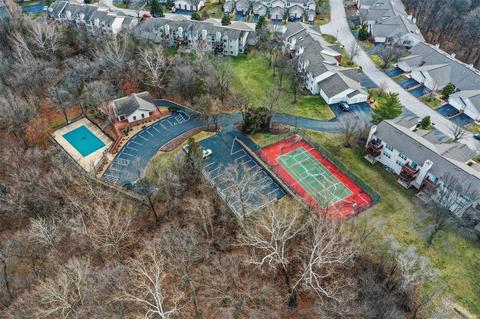 566 Oak Ridge Trails Ct, Ballwin, MO 63021 photo 37