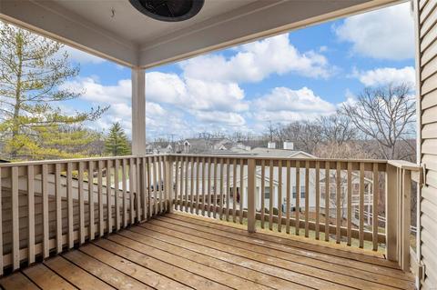 566 Oak Ridge Trails Ct, Ballwin, MO 63021 photo 21