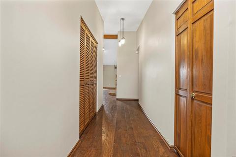 566 Oak Ridge Trails Ct, Ballwin, MO 63021 photo 10