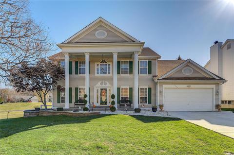 1026 Pebble Beach Dr, O'fallon, MO 63366 photo 1