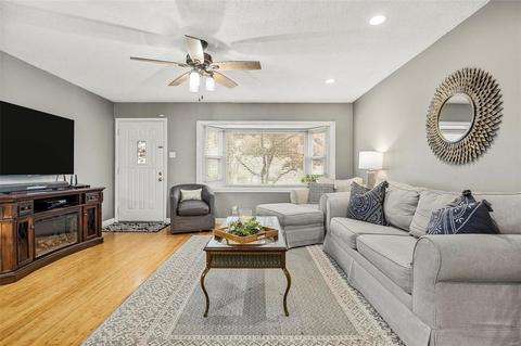 619 Dennison Dr, Ballwin, MO 63021 photo 6