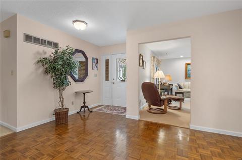 607 Imperial Ct, O'fallon, MO 63366 photo 3