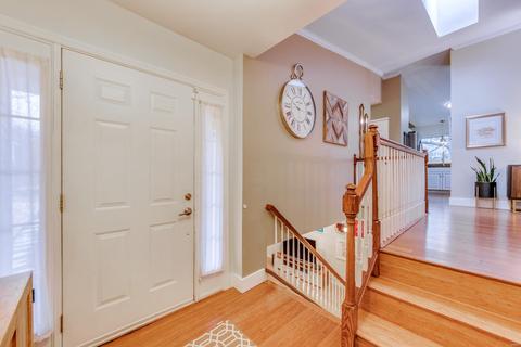 1227 Dunloe Rd, Ballwin, MO 63021 photo 3