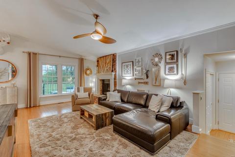 1227 Dunloe Rd, Ballwin, MO 63021 photo 5