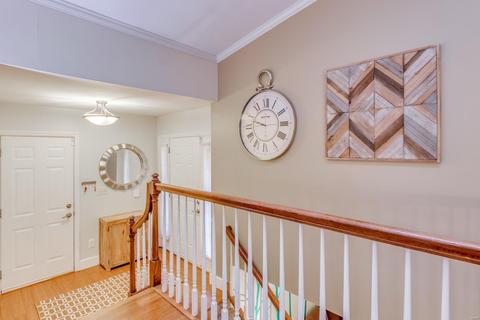 1227 Dunloe Rd, Ballwin, MO 63021 photo 4
