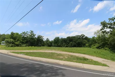 1019 E Springfield Rd, Sullivan, MO 63080 photo 2