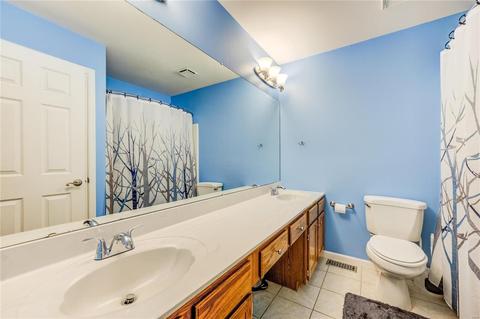 885 Whispering Windsong Dr, O'fallon, MO 63366 photo 12