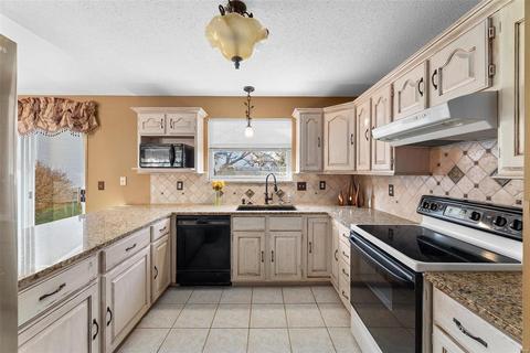 302 Bristol Pl, O'fallon, MO 63366 photo 11
