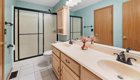 302 Bristol Pl, O'fallon, MO 63366 photo 17