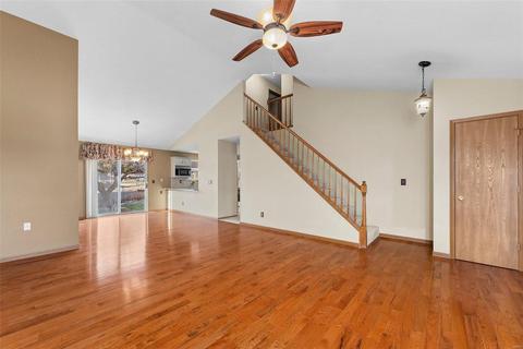 302 Bristol Pl, O'fallon, MO 63366 photo 4