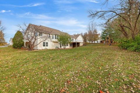 60 Ajays Ct, Saint Charles, MO 63304 photo 5