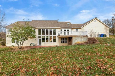 60 Ajays Ct, Saint Charles, MO 63304 photo 9