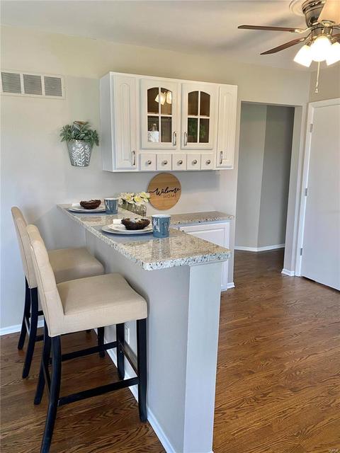 2762 Hackmann Rd, Saint Charles, MO 63303 photo 6
