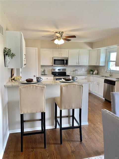 2762 Hackmann Rd, Saint Charles, MO 63303 photo 7