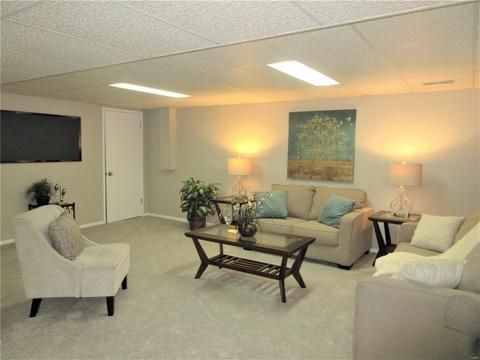 2762 Hackmann Rd, Saint Charles, MO 63303 photo 17