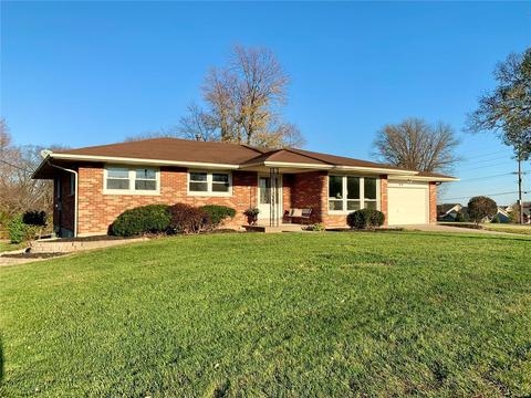 2762 Hackmann Rd, Saint Charles, MO 63303 photo 1