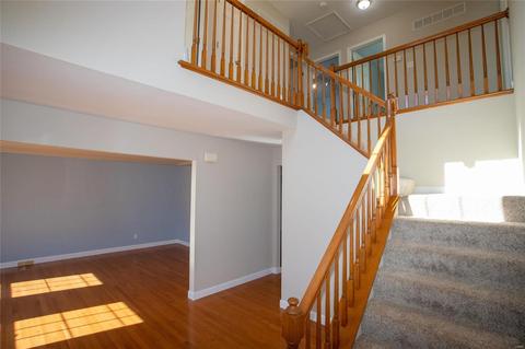 243 Arbor Crest Dr, Ballwin, MO 63021 photo 4