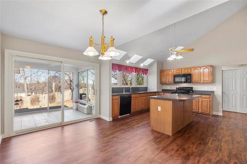 243 Arbor Crest Dr, Ballwin, MO 63021 photo 14