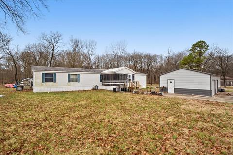 4022 Old Salt River Rd, Wentzville, MO 63385