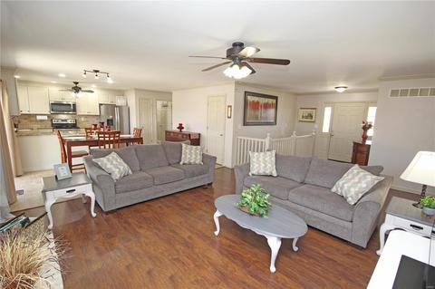 8 Princess Grace Ct, O'fallon, MO 63366 photo 6