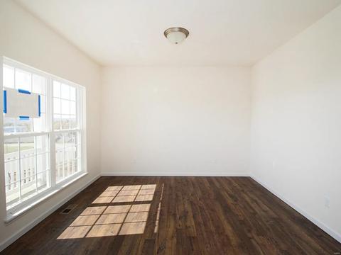 17477 Wyman Ridge Dr, Eureka, MO 63025 photo 4