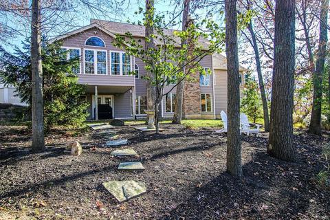 2106 Hickory Summit Ct, Wildwood, MO 63011 photo 4