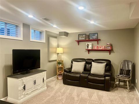 154 Roxbury Dr, O'fallon, MO 63366 photo 20