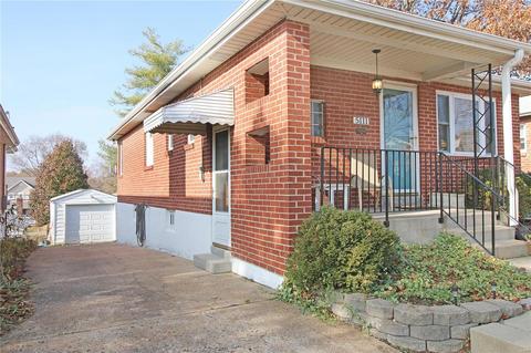 5111 Deville Ave, Shrewsbury, MO 63119 photo 3