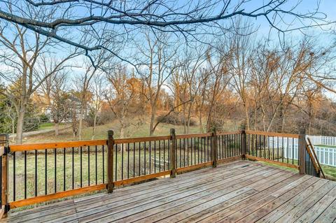 132 Tara Ridge Ct, Ballwin, MO 63021 photo 28