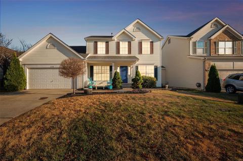 1230 Cold Spring Dr, O'fallon, MO 63368 photo 2