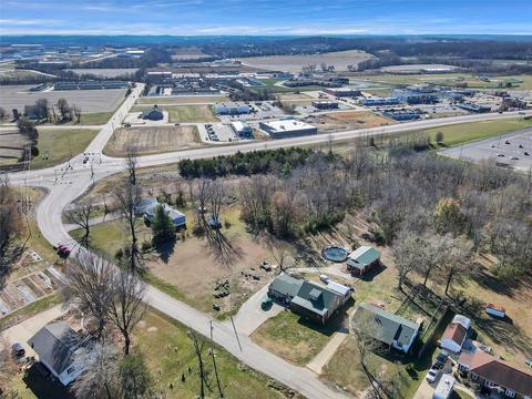 1366 Denmark Rd, Union, MO 63084 photo 1