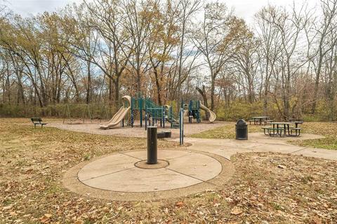310 Providence Rd, Ballwin, MO 63011 photo 29