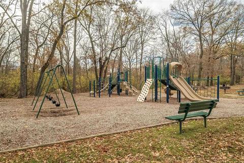 310 Providence Rd, Ballwin, MO 63011 photo 31