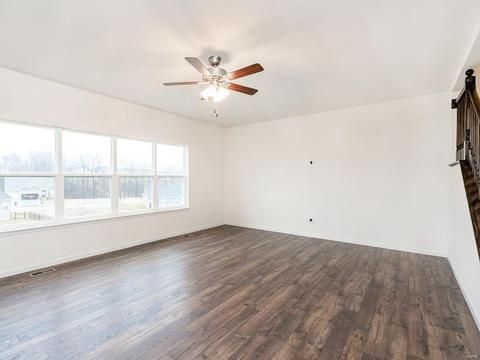 17465 Wyman Ridge Dr, Eureka, MO 63025 photo 3