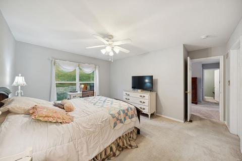 112 Hunters Run Ct, Eureka, MO 63025 photo 11