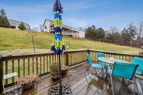 112 Hunters Run Ct, Eureka, MO 63025 photo 24
