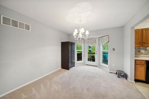 112 Hunters Run Ct, Eureka, MO 63025 photo 6