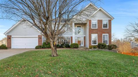 8 Spinning Wheel Ln, O'fallon, MO 63368 photo 1