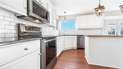 8 Spinning Wheel Ln, O'fallon, MO 63368 photo 5