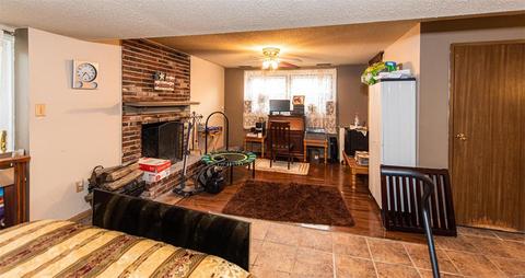 96 S Edward Ct, Eureka, MO 63025 photo 25