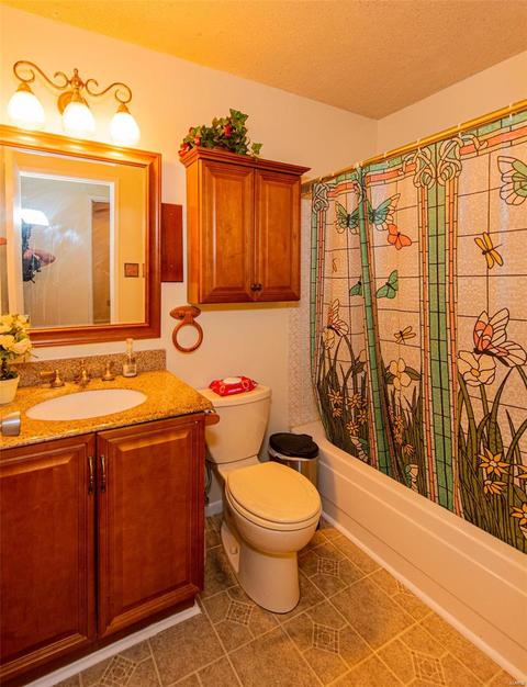 96 S Edward Ct, Eureka, MO 63025 photo 20