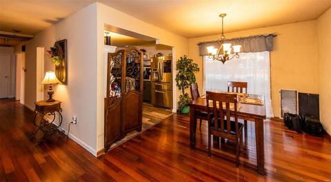 96 S Edward Ct, Eureka, MO 63025 photo 9