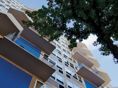 210 N 17th St #508, Saint Louis, MO 63103