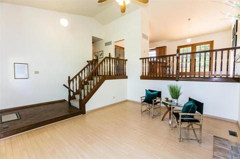 336 Reindeer Dr, Manchester, MO 63021 photo 9