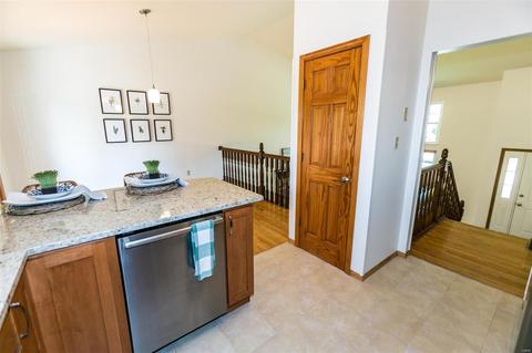 336 Reindeer Dr, Manchester, MO 63021 photo 17