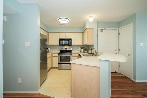 1327 Holgate Dr #A, Ballwin, MO 63021 photo 15