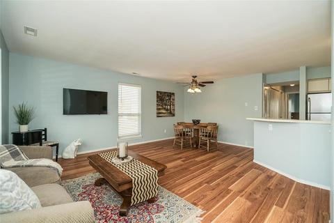 1327 Holgate Dr #A, Ballwin, MO 63021 photo 8