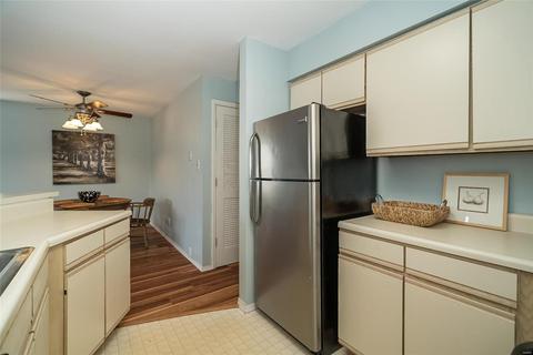 1327 Holgate Dr #A, Ballwin, MO 63021 photo 18